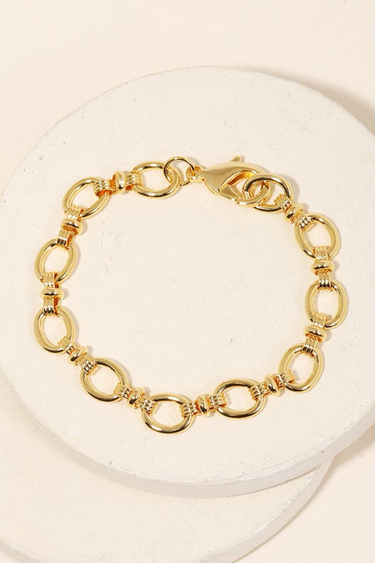 Gold Oval Link Bracelet