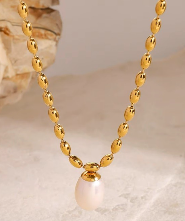 Freshwater Pearl Necklace