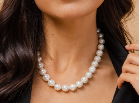 BB Viola Pearl Necklace